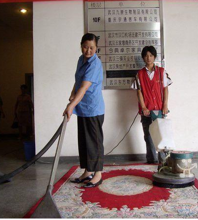 地毯清潔保養(yǎng)小竅門
