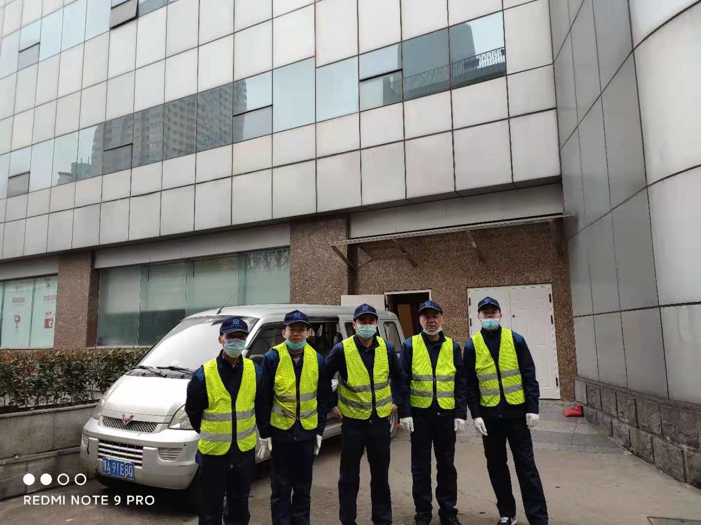 水箱清洗還是要找專業(yè)公司！